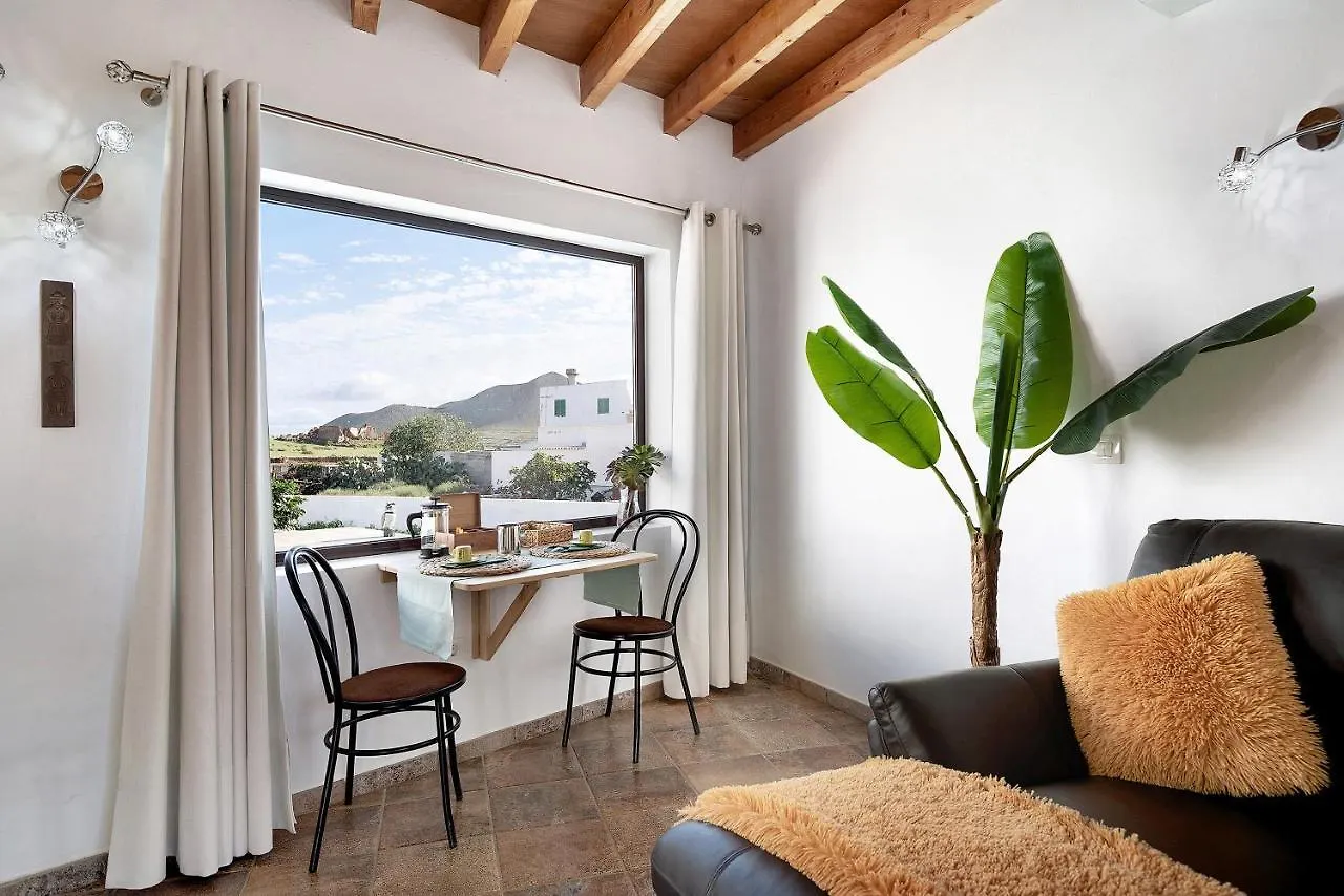 Villa Guenia I Teguise  Сasa de vacaciones